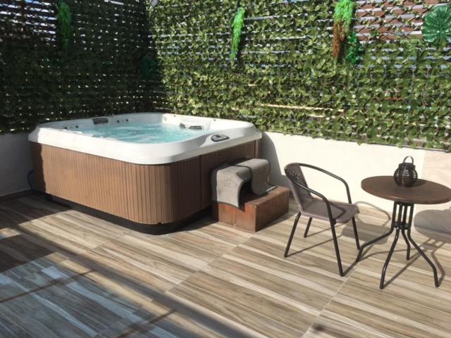 Hotel Monarca Higuey Bagian luar foto