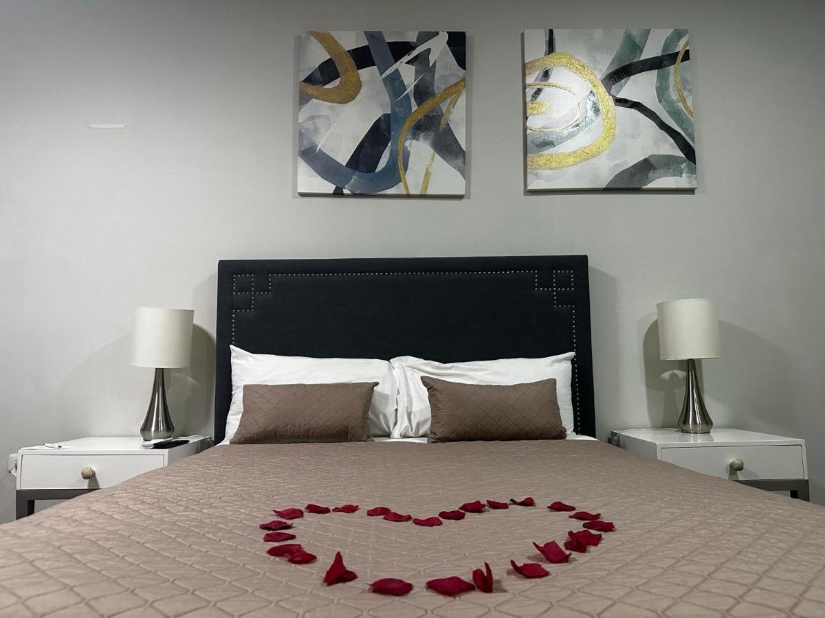 Hotel Monarca Higuey Bagian luar foto